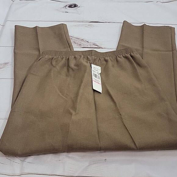 womens Alfred Dunner Classic Taupe size 10 Petite Classic Dress Slacks - Picture 4 of 4